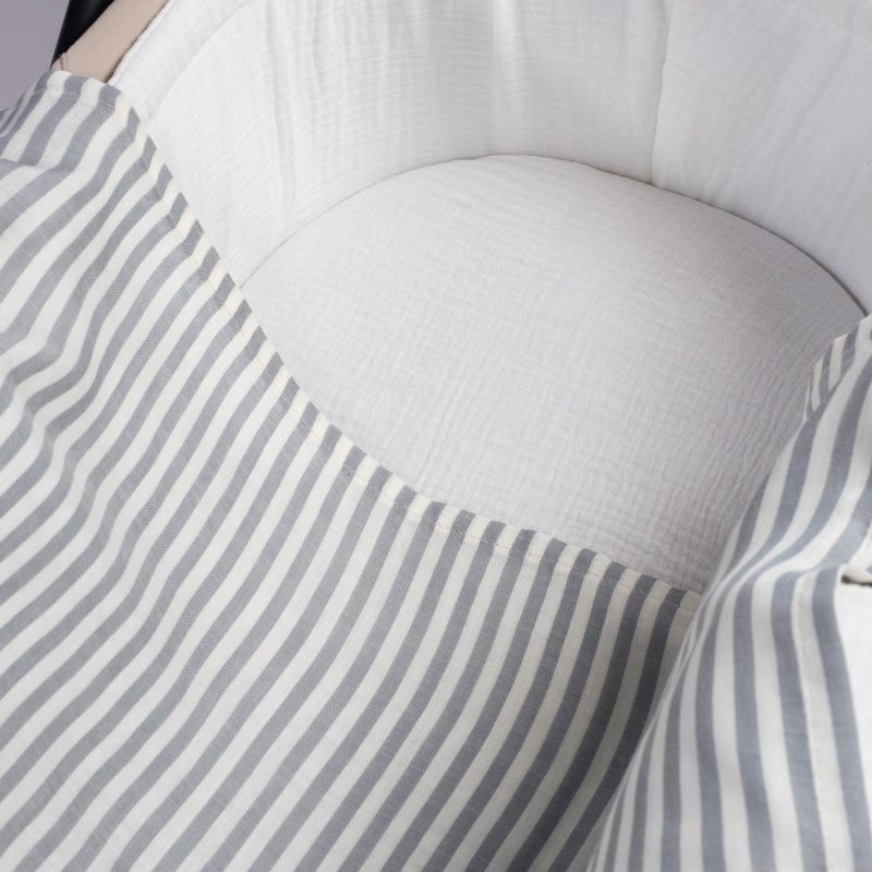 Lange Praliné Rayures Matcha (120x120 cm) Walking Mum Ambiance 2